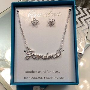 Grandma 18" Necklace and Earring Set